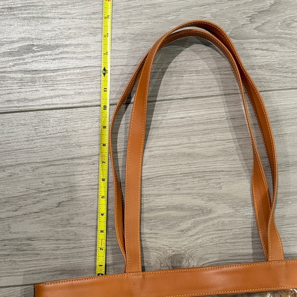 Alviero Martini Prima Classe Clear map tote - Picture 8 of 10